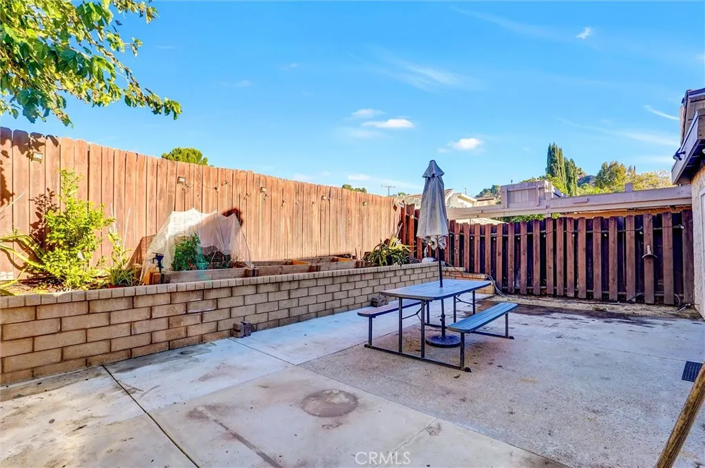 22813 Rio Clara, Valencia, California 91354 home-pic-20