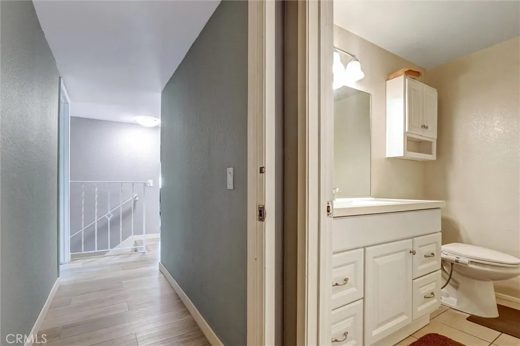 22813 Rio Clara, Valencia, California 91354 home-pic-19