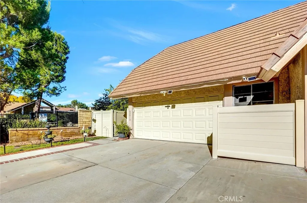 22813 Rio Clara, Valencia, California 91354 home-pic-0