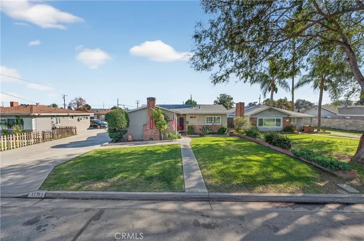 12292 Orizaba, Downey, California 90242