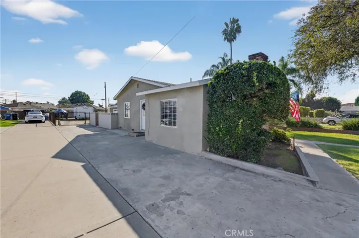 12292 Orizaba, Downey, California 90242