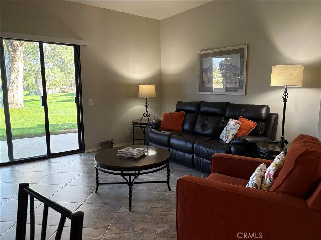 Living/Dining Area