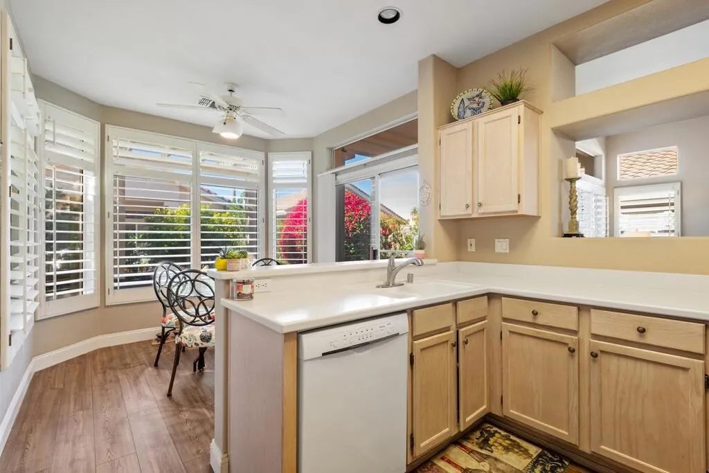 37395 Purple Shadow Road, Palm Desert, California 92211 home-pic-7