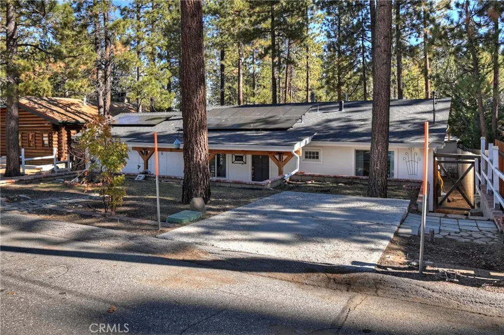 565 Golden West, Big Bear Lake, California 92315 home-pic-47