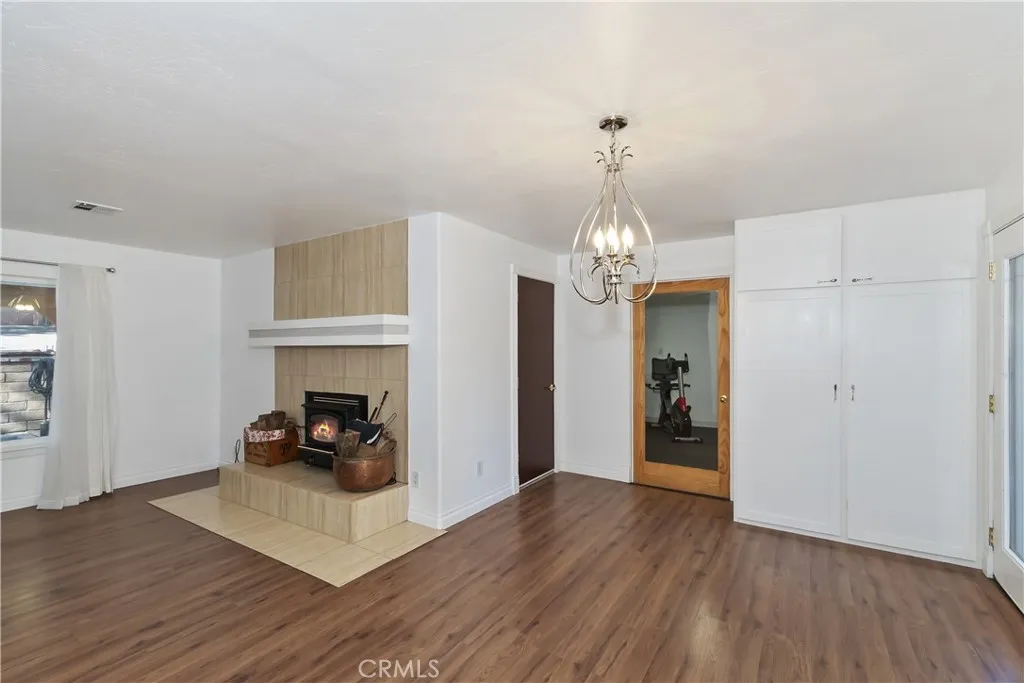 565 Golden West, Big Bear Lake, California 92315 home-pic-18