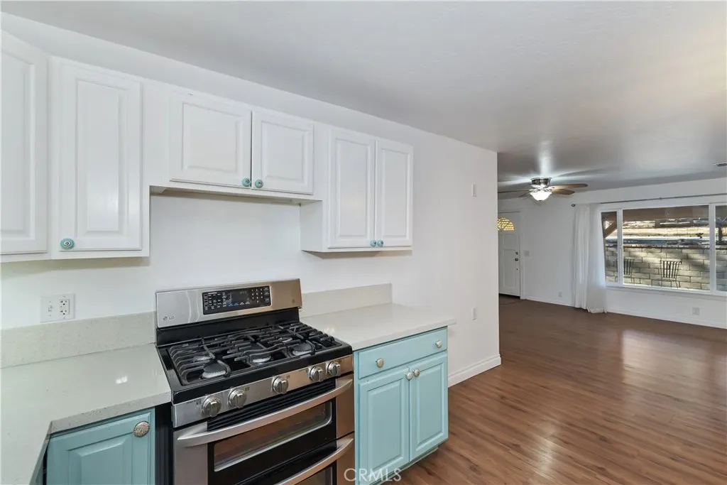 565 Golden West, Big Bear Lake, California 92315 home-pic-21