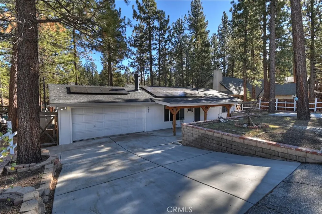 565 Golden West, Big Bear Lake, California 92315 home-pic-48