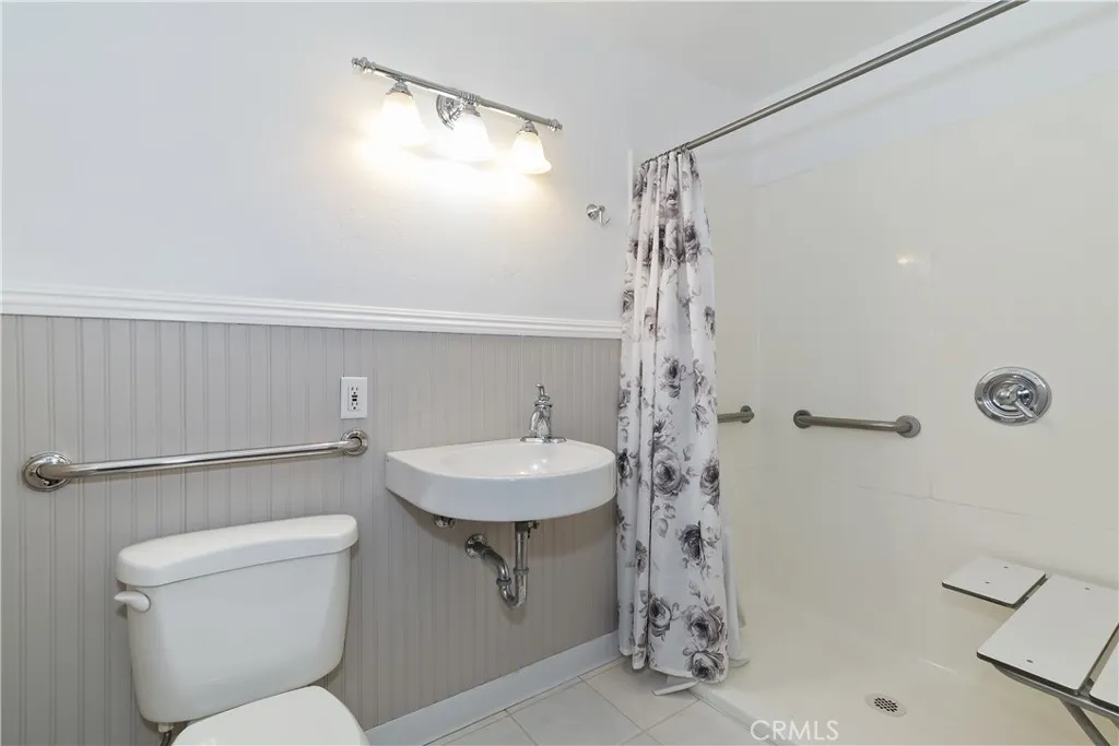 565 Golden West, Big Bear Lake, California 92315 home-pic-24