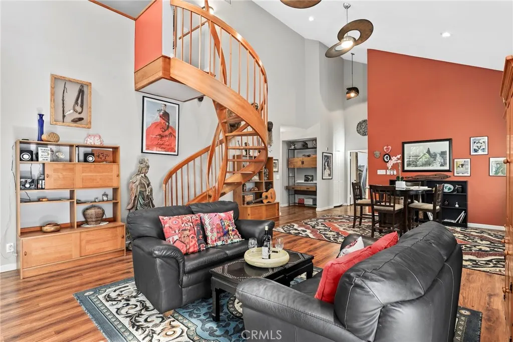 1655 Clark Avenue 331, Long Beach, California 90815 home-pic-6