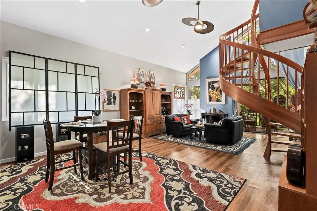 1655 Clark Avenue 331, Long Beach, California 90815 home-pic-2