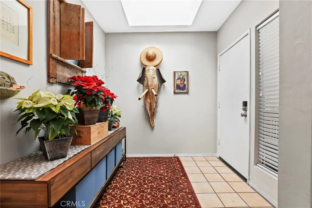 1655 Clark Avenue 331, Long Beach, California 90815 home-pic-21