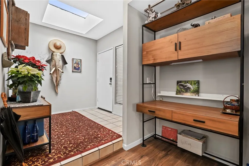 1655 Clark Avenue 331, Long Beach, California 90815 home-pic-20