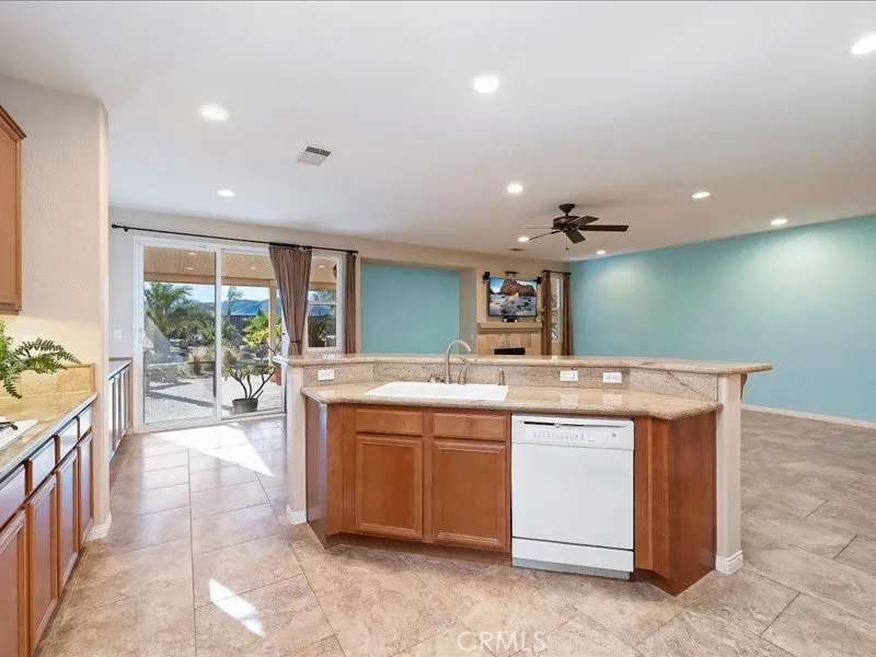 19069 Eldorado, Perris, California 92570 home-pic-20