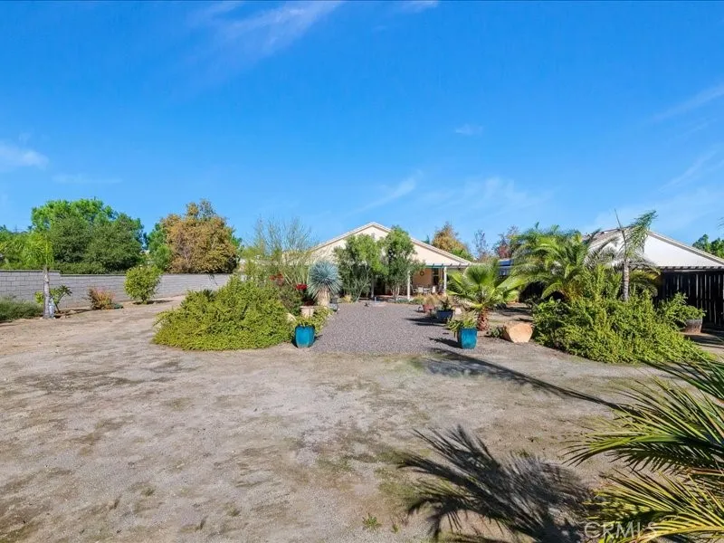 19069 Eldorado, Perris, California 92570 home-pic-42