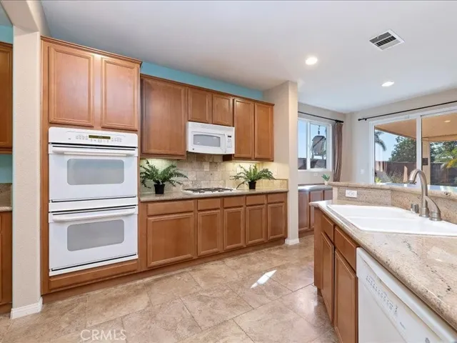 19069 Eldorado, Perris, California 92570