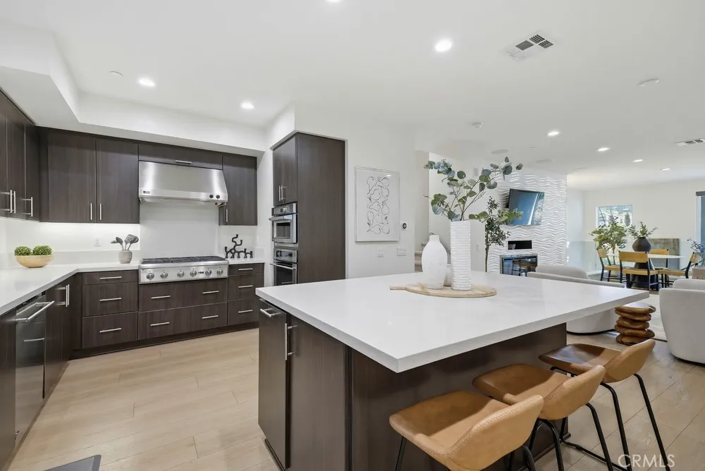 53 Gramercy, Irvine, California 92612 home-pic-23