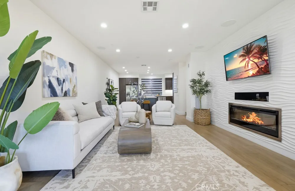 53 Gramercy, Irvine, California 92612 home-pic-13