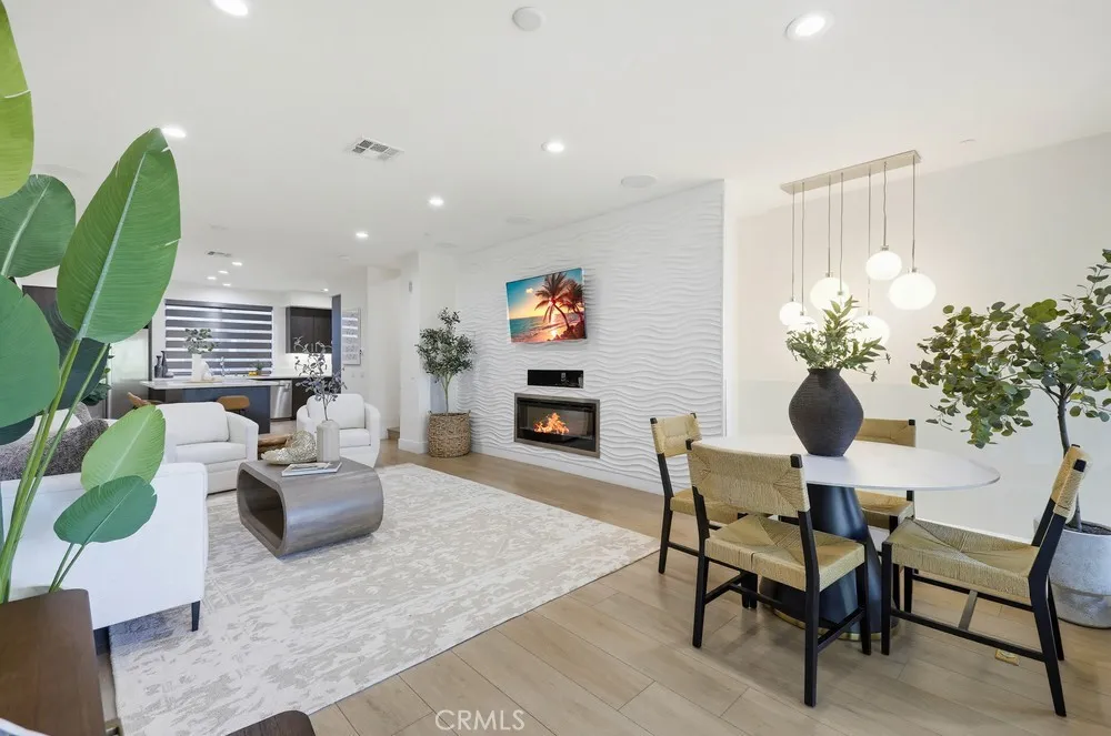 53 Gramercy, Irvine, California 92612 home-pic-1