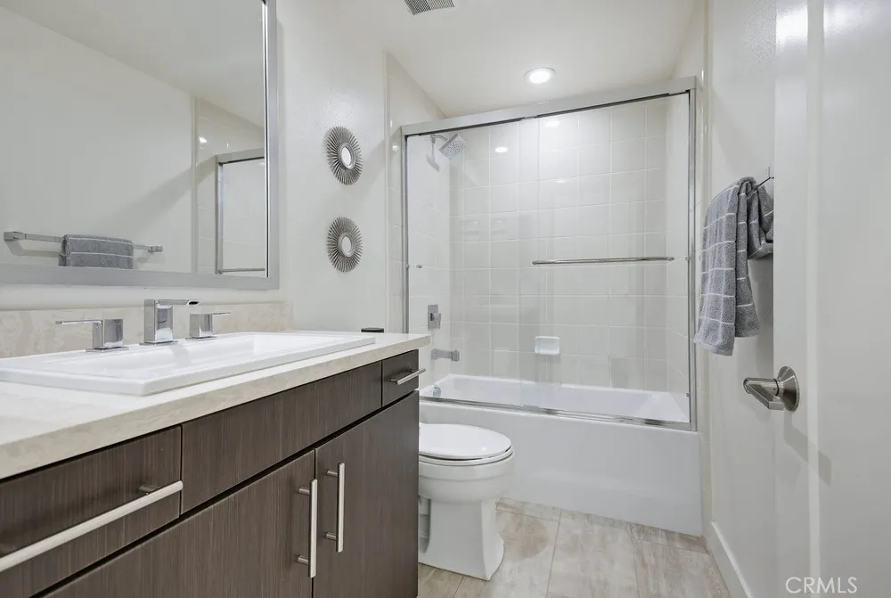 53 Gramercy, Irvine, California 92612 home-pic-56