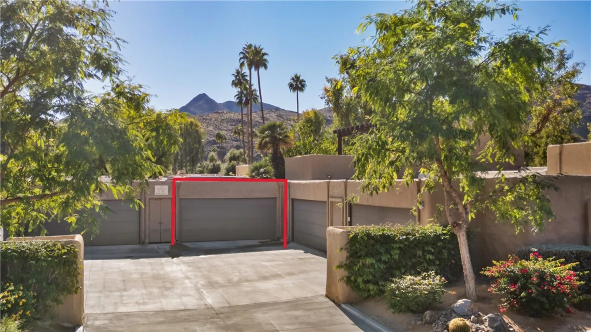 4891 N Winners Circle D, Palm Springs, California 92264 home-pic-1