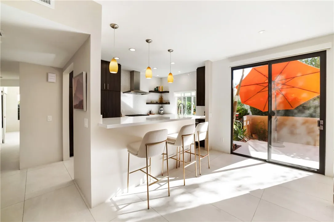 4891 N Winners Circle D, Palm Springs, California 92264 home-pic-22