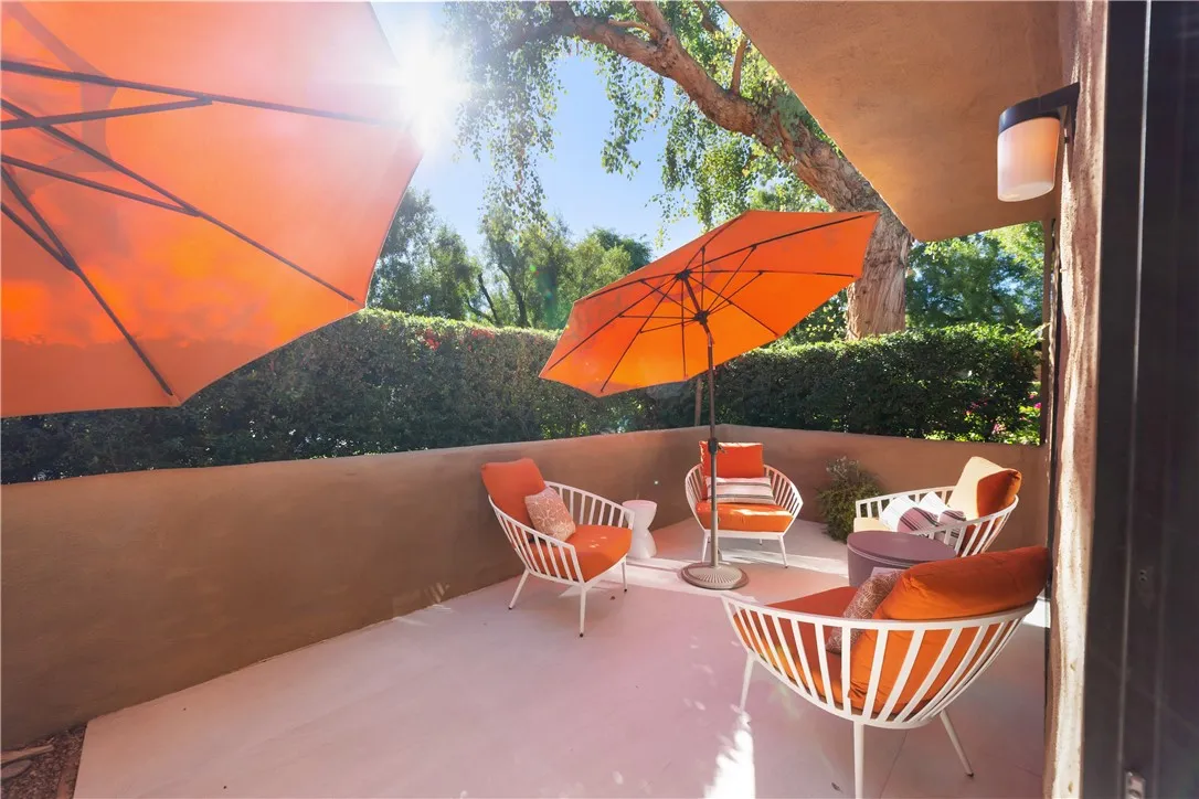 4891 N Winners Circle D, Palm Springs, California 92264 home-pic-32