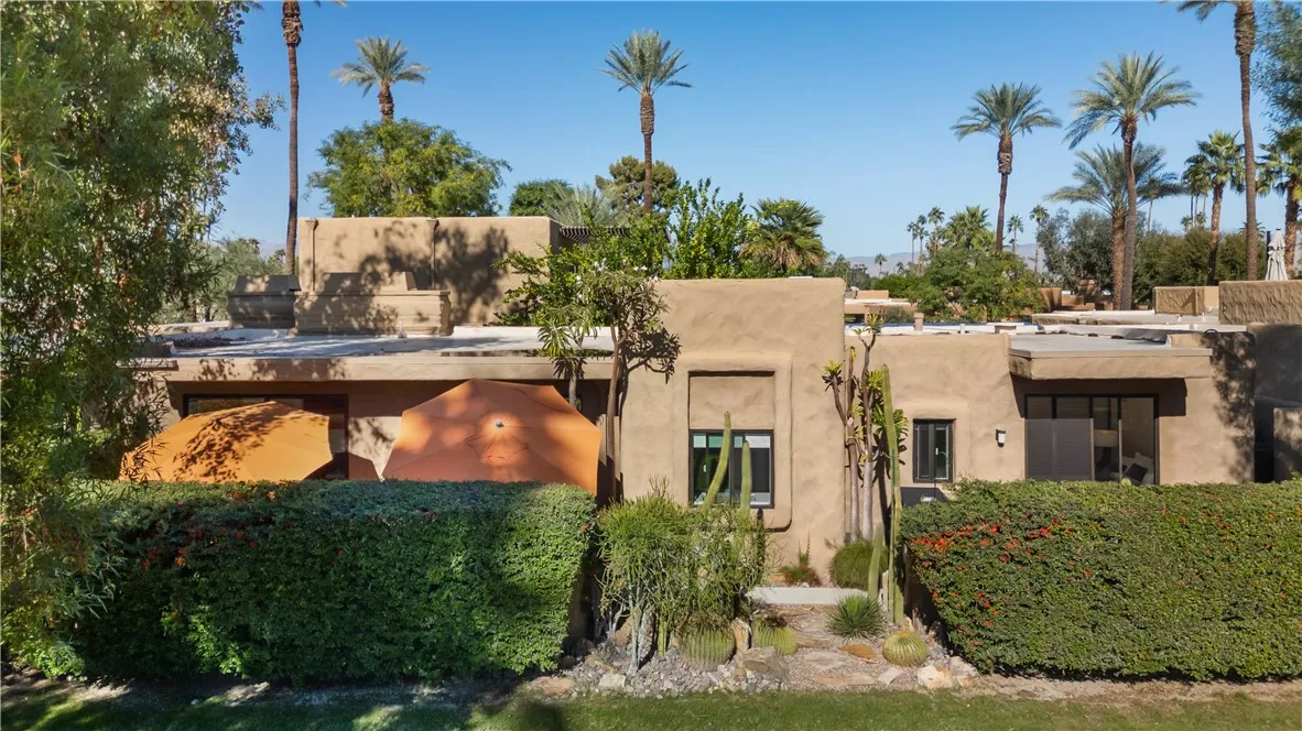 4891 N Winners Circle D, Palm Springs, California 92264 home-pic-0