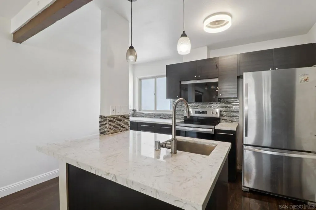 4186 Mount Alifan J, San Diego, California 92111 home-pic-10