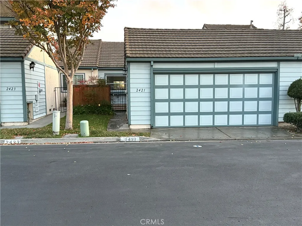 2421 Hawthorn, Escondido, California 92027 home-pic-0