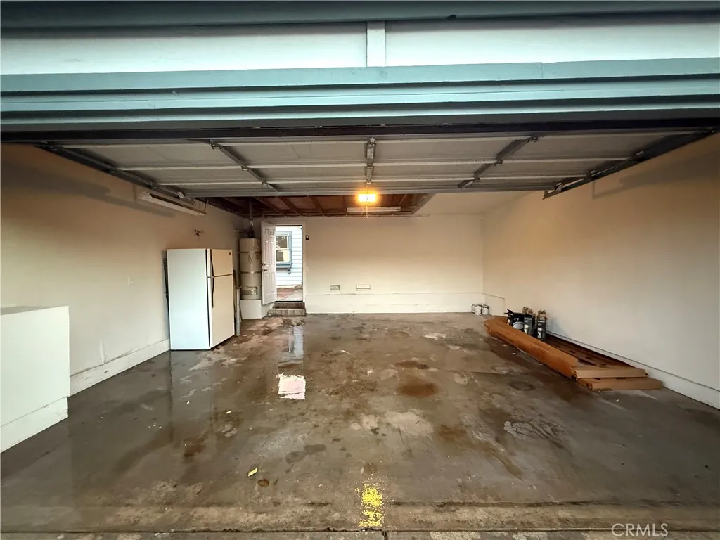 2421 Hawthorn, Escondido, California 92027 home-pic-22