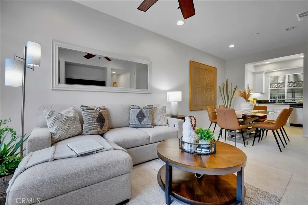 35 Silverado, Irvine, California 92618 home-pic-0