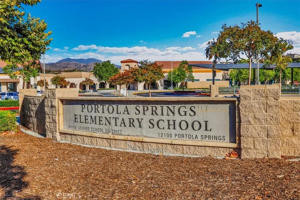 35 Silverado, Irvine, California 92618 home-pic-33