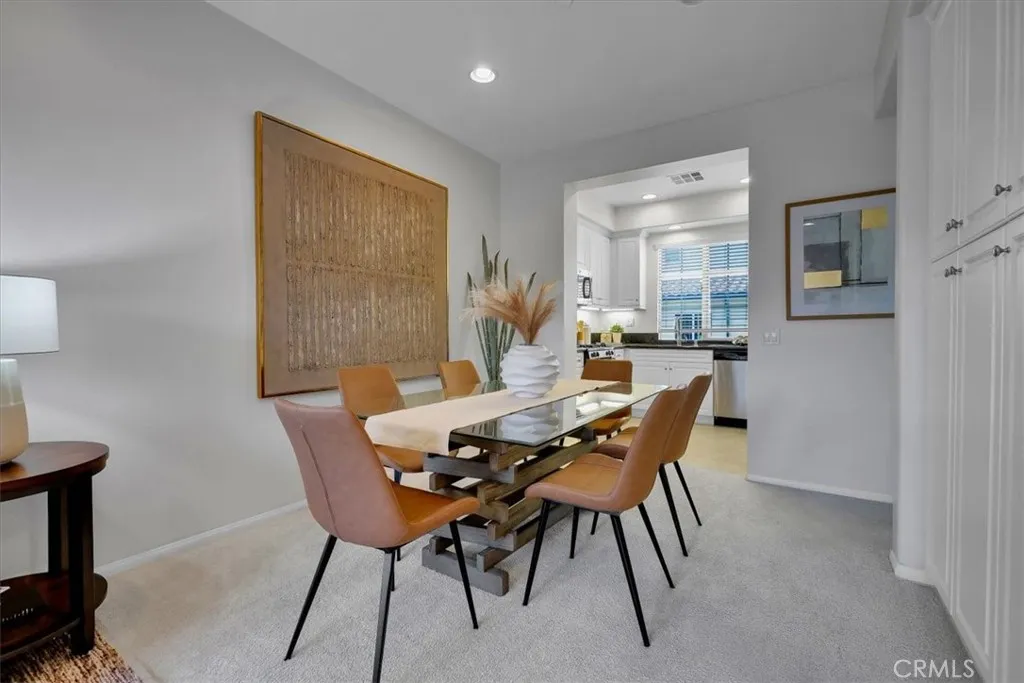 35 Silverado, Irvine, California 92618 home-pic-6