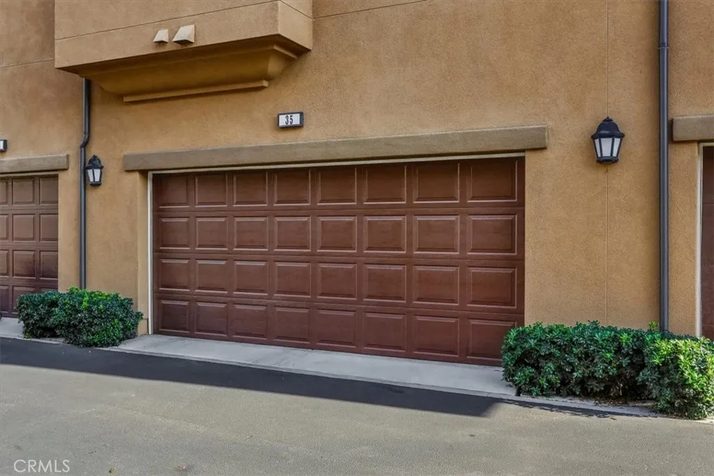 35 Silverado, Irvine, California 92618 home-pic-24