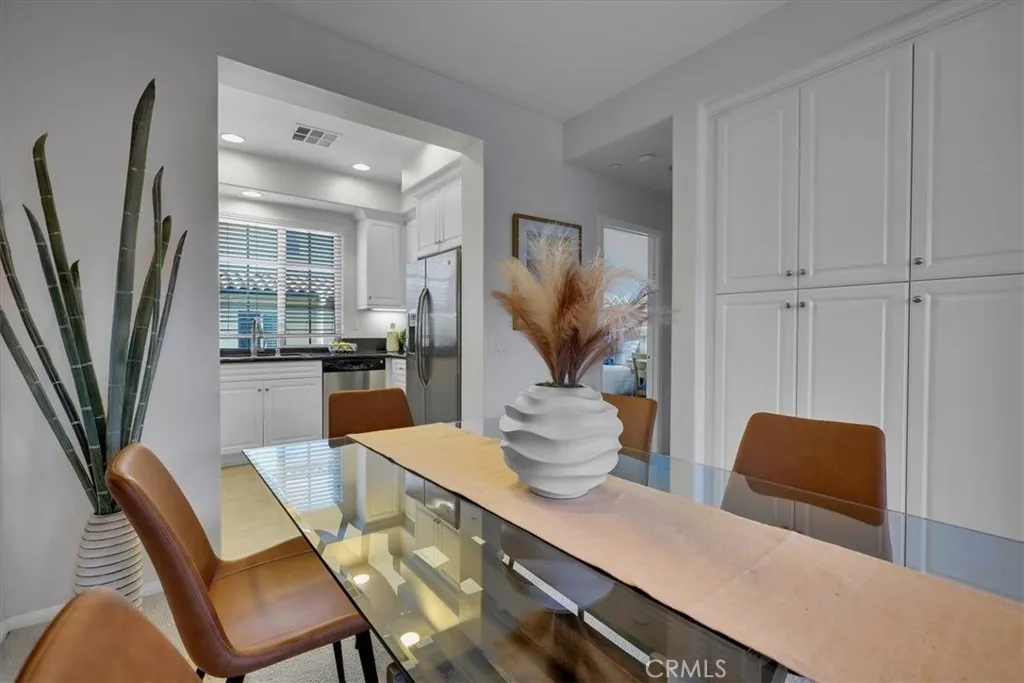35 Silverado, Irvine, California 92618 home-pic-7