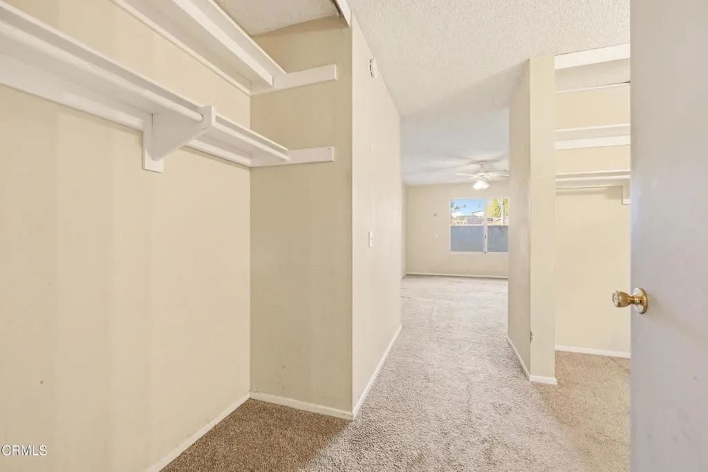 5174 Laurel Park Drive, Camarillo, California 93012 home-pic-23