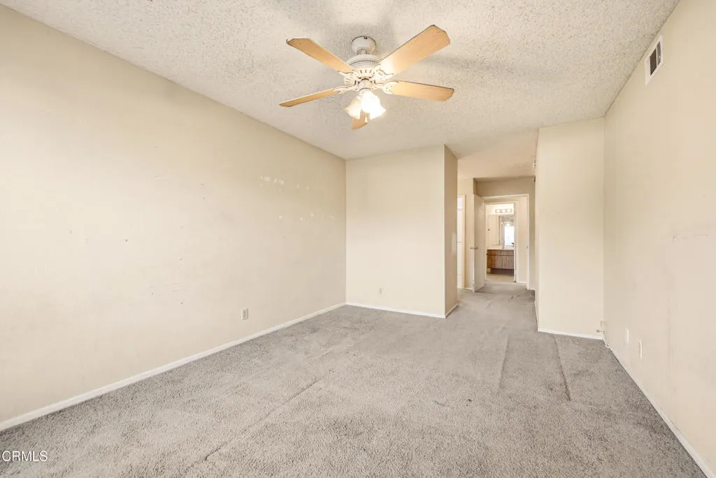 5174 Laurel Park Drive, Camarillo, California 93012 home-pic-25