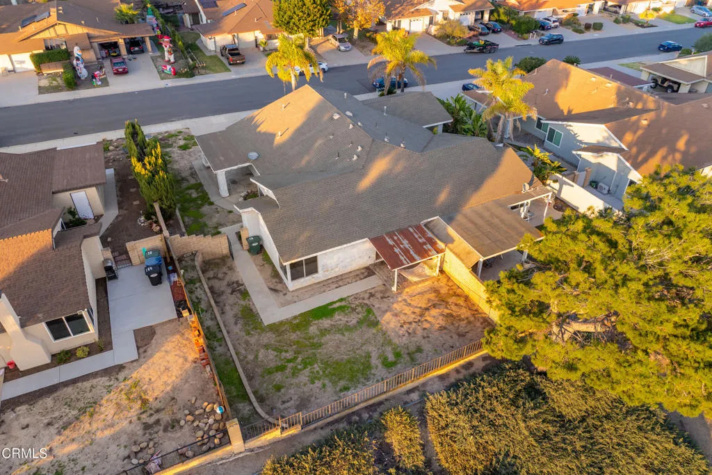 5174 Laurel Park Drive, Camarillo, California 93012 home-pic-32