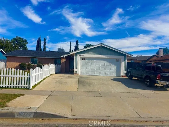 39334 Willowvale Road, Palmdale, California 93551 home-pic-0