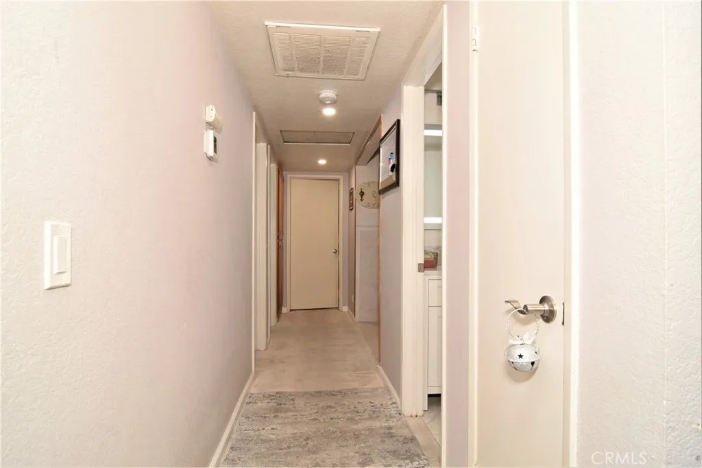 39334 Willowvale Road, Palmdale, California 93551 home-pic-14