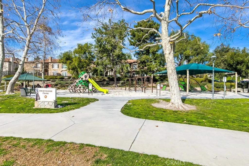1 Tularosa Court, Aliso Viejo, California 92656 home-pic-74