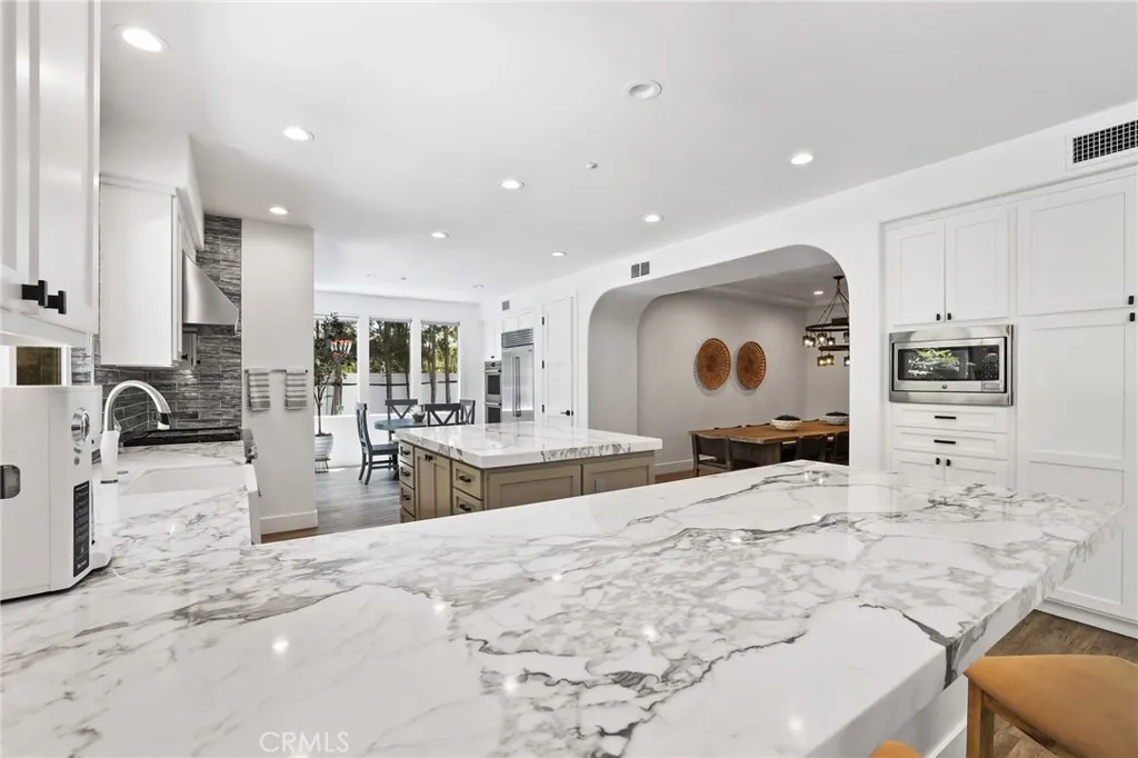 1 Tularosa Court, Aliso Viejo, California 92656 home-pic-28