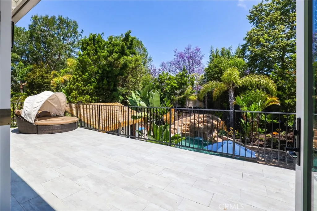 1 Tularosa Court, Aliso Viejo, California 92656 home-pic-51