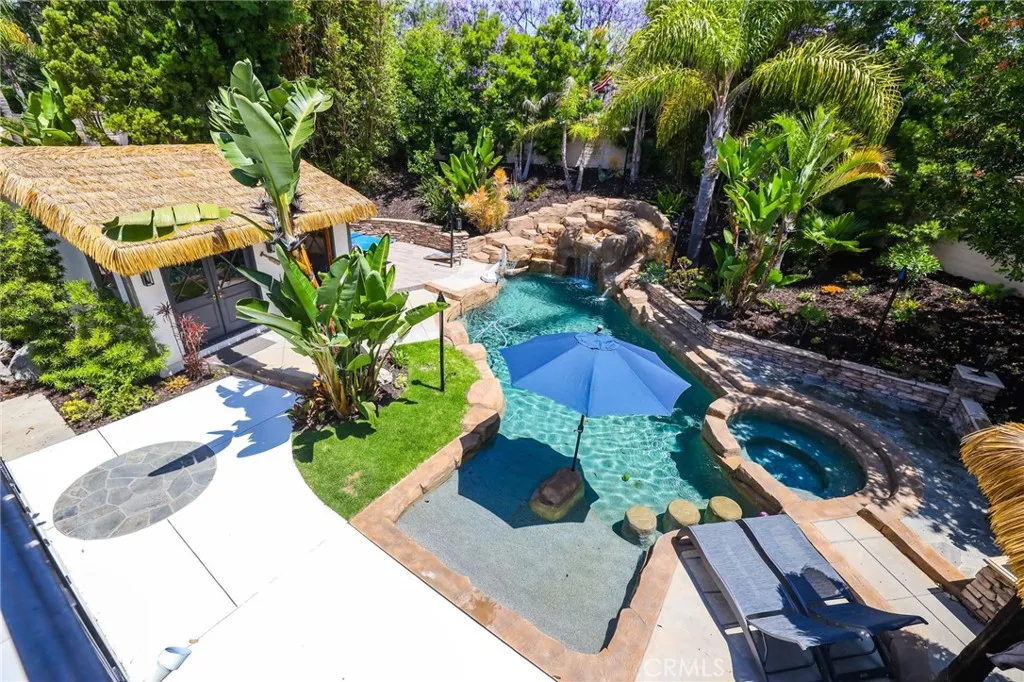 1 Tularosa Court, Aliso Viejo, California 92656 home-pic-1