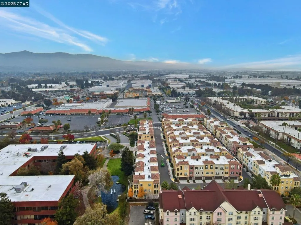 39852 Sawyer Ter, Newark, California 94560 home-pic-41