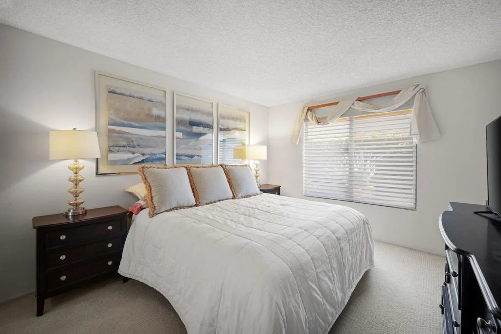 7571 Calle Mazamitla, Palm Springs, California 92264 home-pic-23