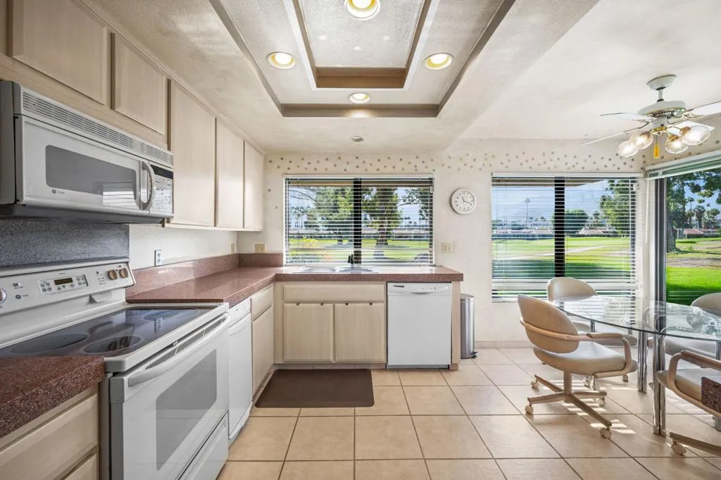 7571 Calle Mazamitla, Palm Springs, California 92264 home-pic-9