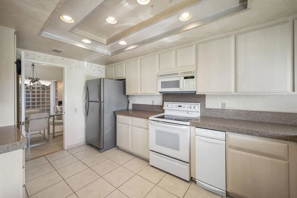 7571 Calle Mazamitla, Palm Springs, California 92264 home-pic-11