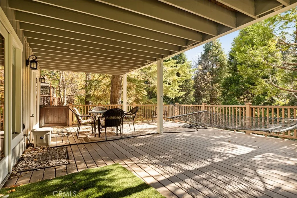 174 Hillcrest Court, Lake Arrowhead, California 92352 home-pic-32