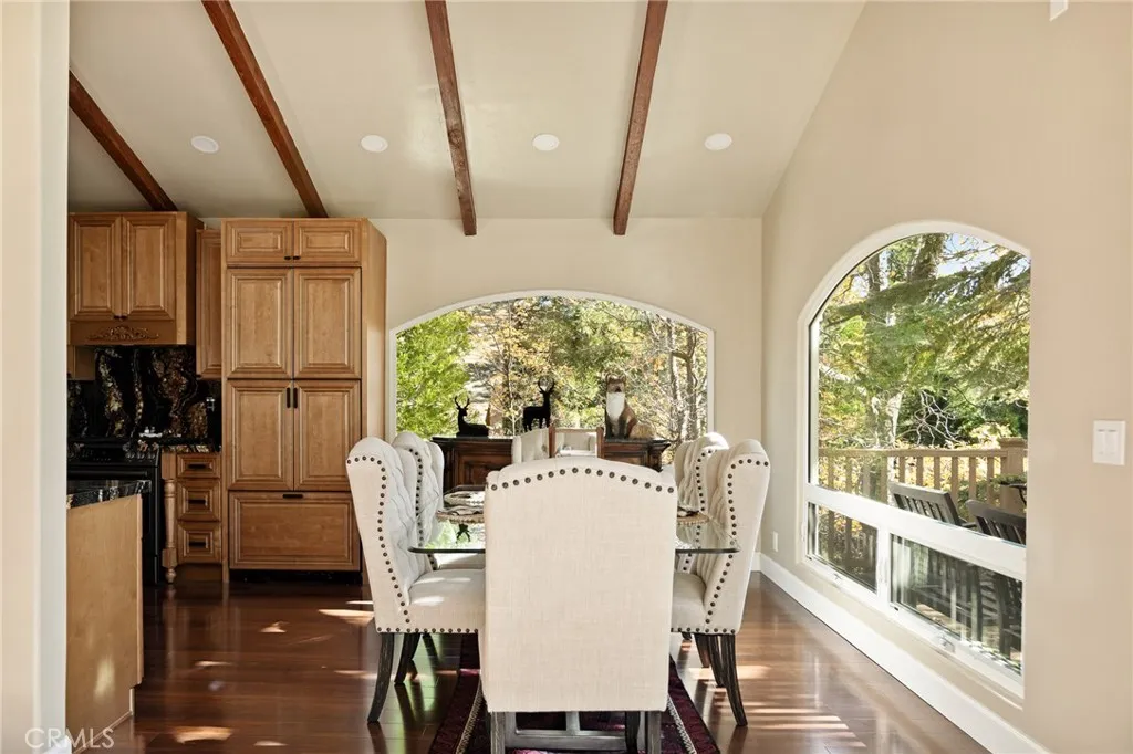 174 Hillcrest Court, Lake Arrowhead, California 92352 home-pic-7